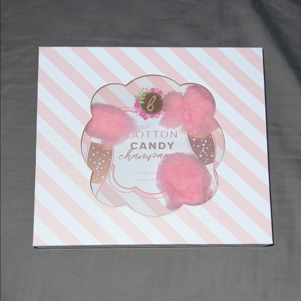 Beauty Bakerie Cotton Candy Blushlighter Palette